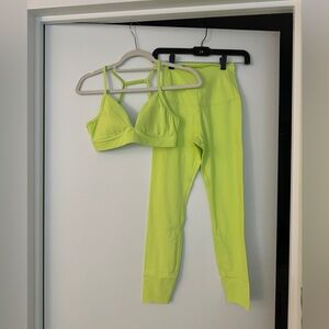 One green workout set